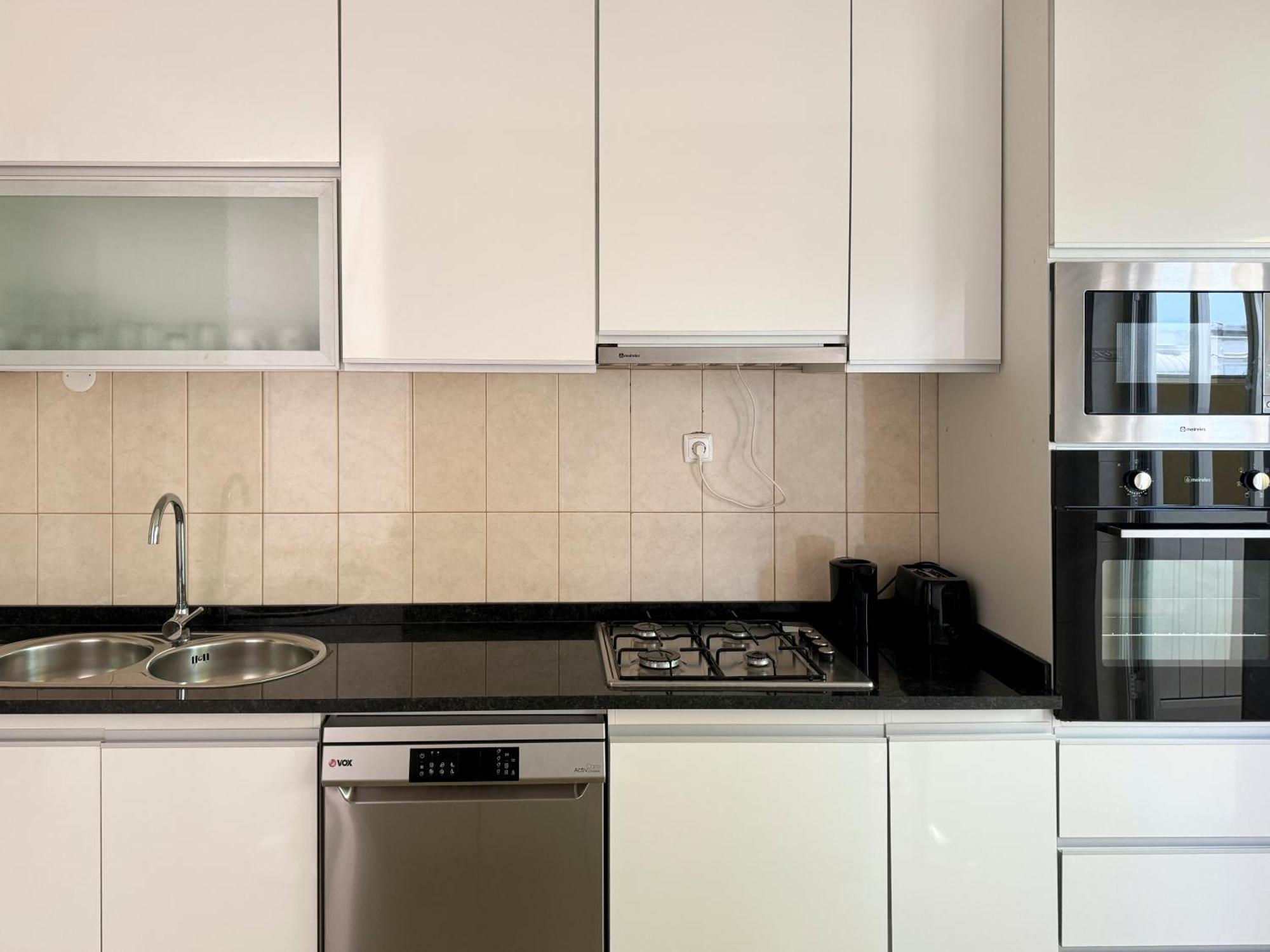 3 Bedroom Apt, Free Wifi & Ac, Cidadela - Lcgr Praia Zewnętrze zdjęcie