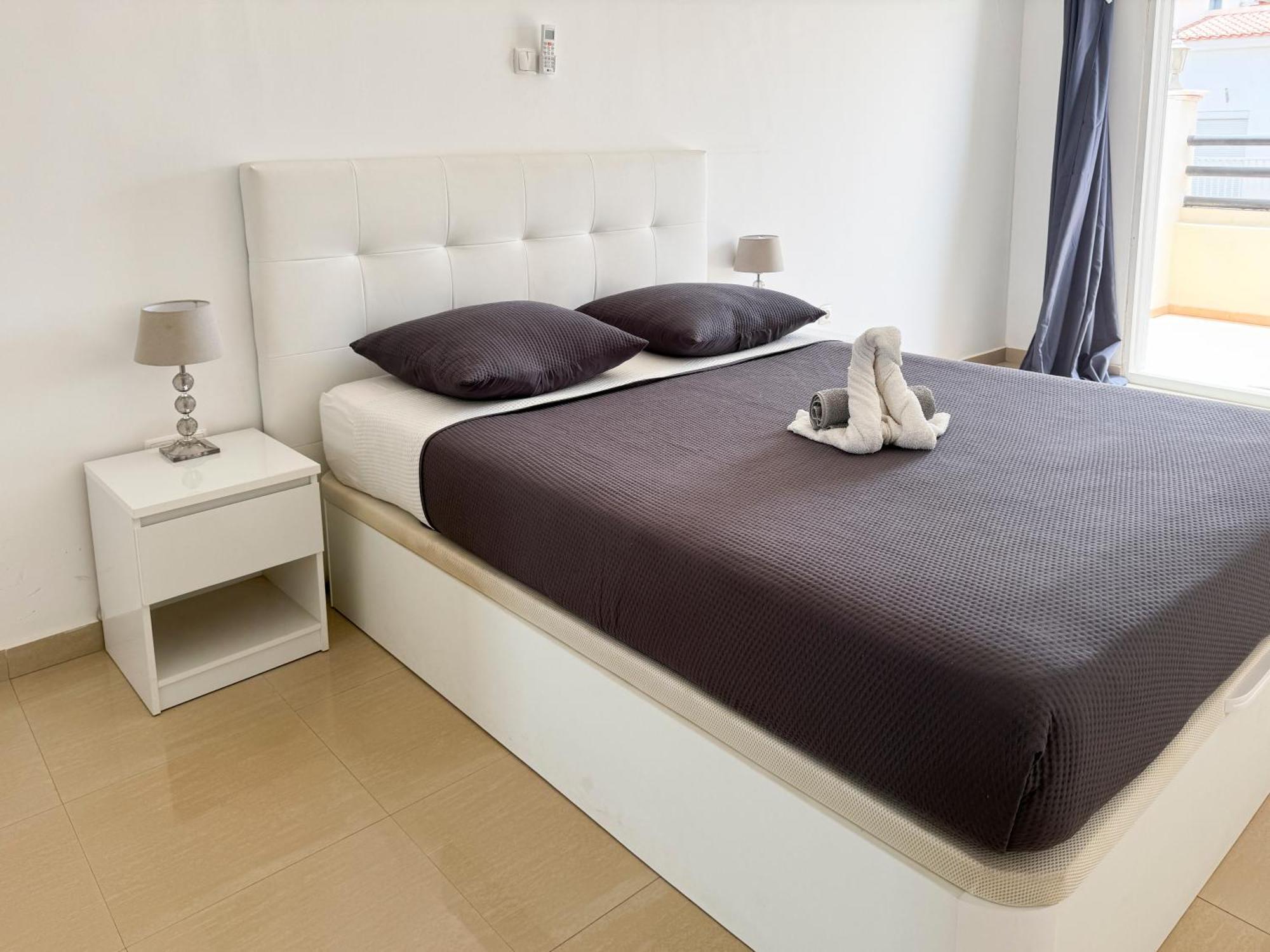 3 Bedroom Apt, Free Wifi & Ac, Cidadela - Lcgr Praia Zewnętrze zdjęcie